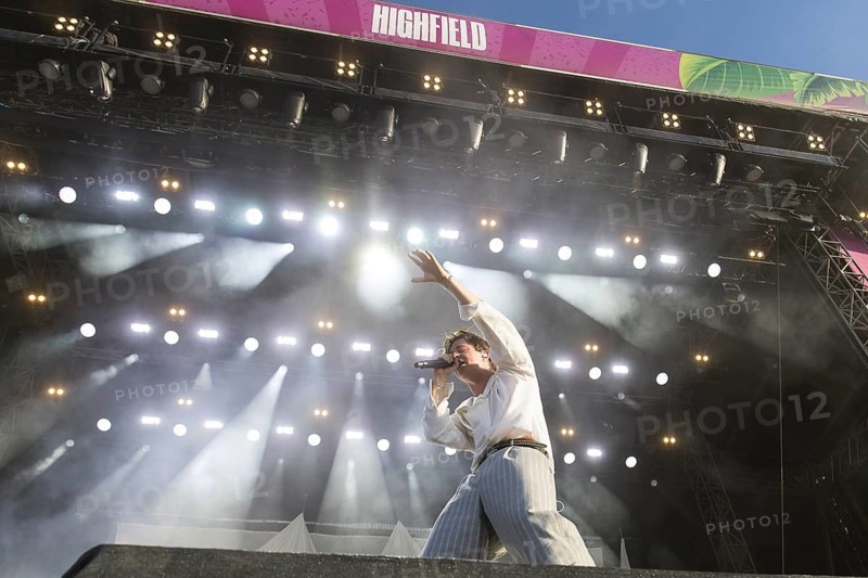 Frederik Rabe, singer of the band Giant Rooks at Highfield Festival on Friday, Störmthaler See, 14.08.2026