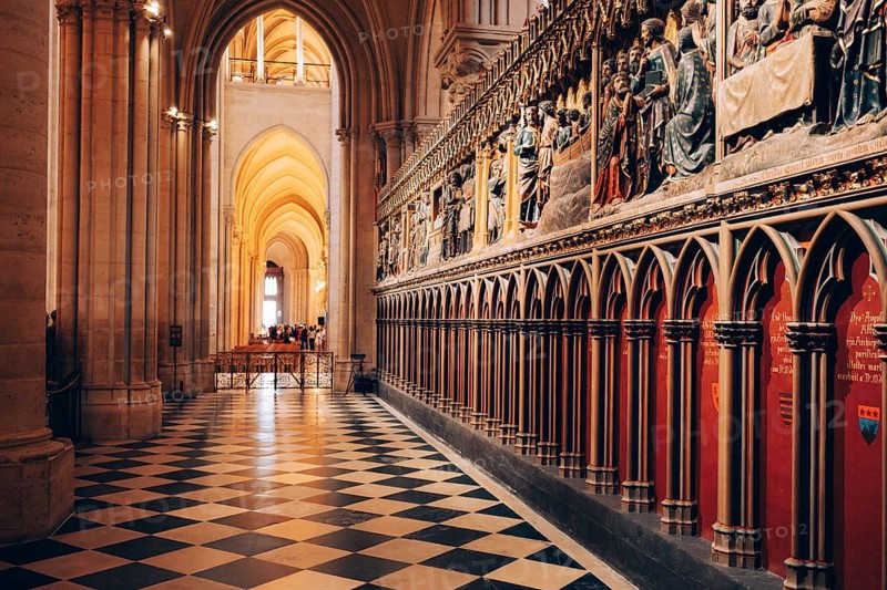 Interior view of Notre Dame Cathedral, Paris, Paris Department, Île-de-France, France