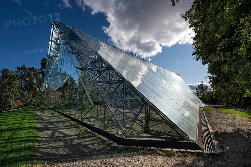 Glass canopy by architects Kjell Lund and the Lund & Slaatto office over the ruins of Hamar Cathedral, Domkirkeodden Peninsula in Lake Mjøsa, Innlandet Province, Hamar, Norway