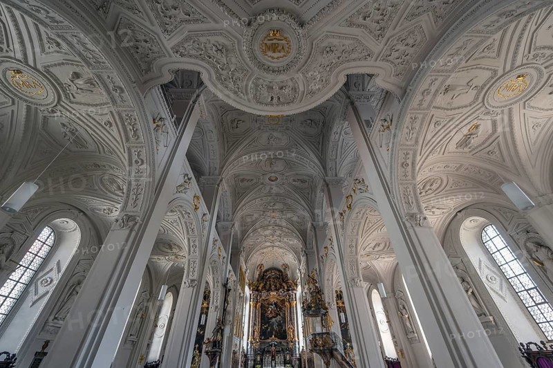 Interior with vault and chancel of the Court Church of Our Lady, a late Renaissance building built 1607 to 1608, Karlsplatz, Neuburg an der Donau, Upper Bavaria, Germany