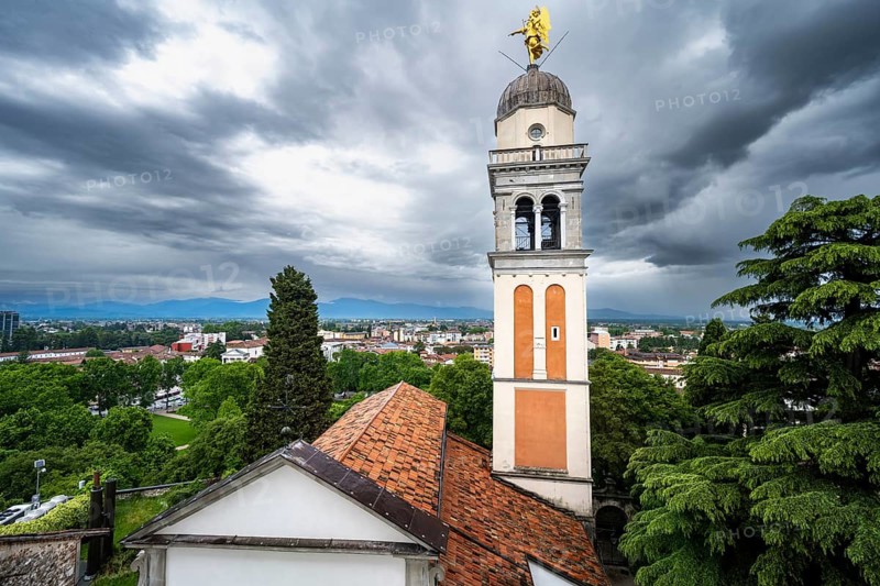 Chiesa di Santa Maria di Castello church, dramatic sky, old town, Udine, Friuli-Venezia Giulia, Italy