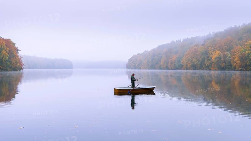 Anglers on the autumnal Schmale Luzin, lake in Mecklenburg-Western Pomerania, Feldberg Lake District, Mecklenburg-Western Pomerania, Germany