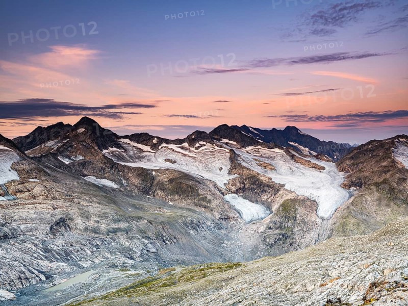 Glaciated summit of the Großer Geiger at dawn, Venice Group, Hohe Tauern National Park, Province of Salzburg, Austria