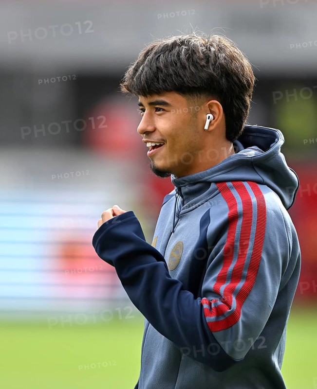 Maycon Cardozo FC Bayern Munich FCB (49) portrait smiling Bundesliga, football, Voith-Arena, Heidenheim, Baden-Württemberg, Germany