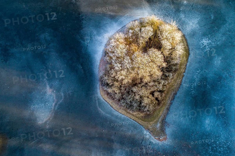 Aerial view of Ahlhorn fish ponds in winter, Ahlhorn, Lower Saxony, Germany