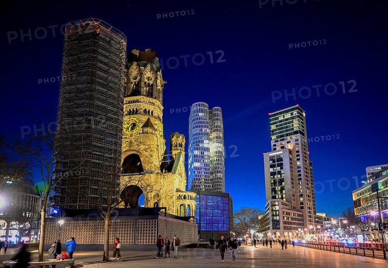 Kaiser Wilhelm Memorial Church and Upper West Tower, blue hour, blue hour, Breitscheidplatz, Charlottenburg district, Berlin, Germany