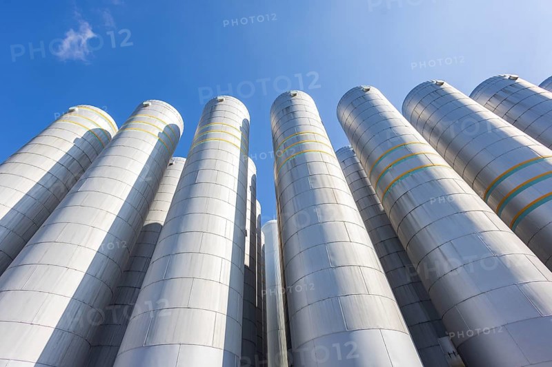 Innovationskraftwerk Dresden-Reick Hot water storage for district heating, Dresden, Saxony, Germany