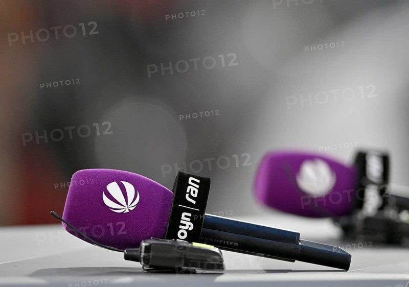 Microphones, Sat1 logo, lying on presentation table, purple, soccer, Bundesliga, Allianz Arena, Munich, Bayern, Germany
