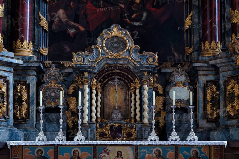 Interior view, detailed view, altar, catholic parish church, St. Peter and Paul city church, Keplerstadt Weil der Stadt, Baden-Württemberg, Germany
