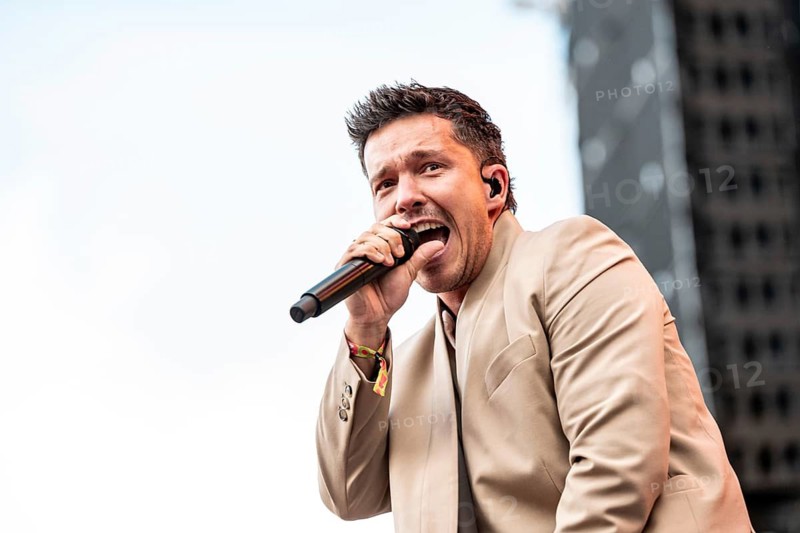 Nico Wellenbrink alias Nico Santos live at the Superbloom Festival in Munich's Olympic Park on 29.08.2026