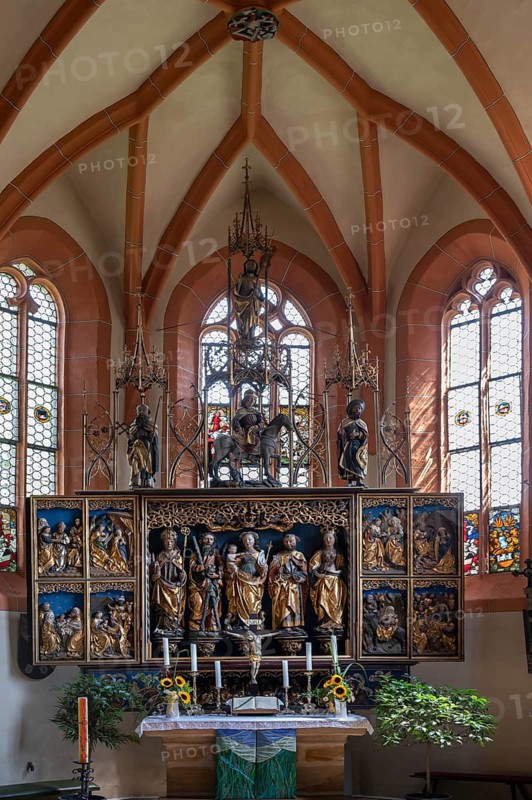 Choir with winged altar from 1380, St. Andreas Church, Dorfplatz 8, Kalchreuth, Mittelfanken, Bavaria, Germany