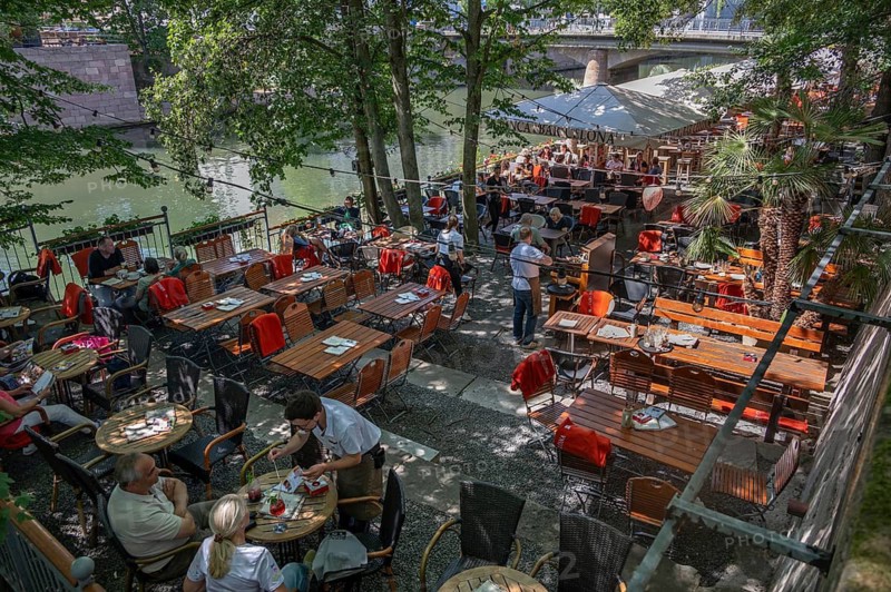 View of a beer garden with guests at Pegnitz, Nuremberg, Middle Franconia, Bavaria, Germany
