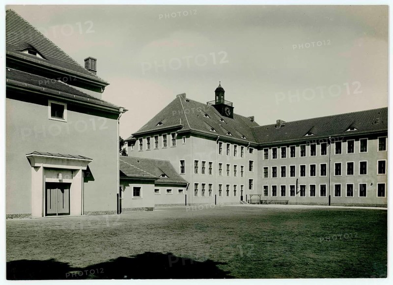 Berlin, Reinickendorf, Georg-Herwegh-Gymnasium, school, building, photographer, Willi Scholz, 1928