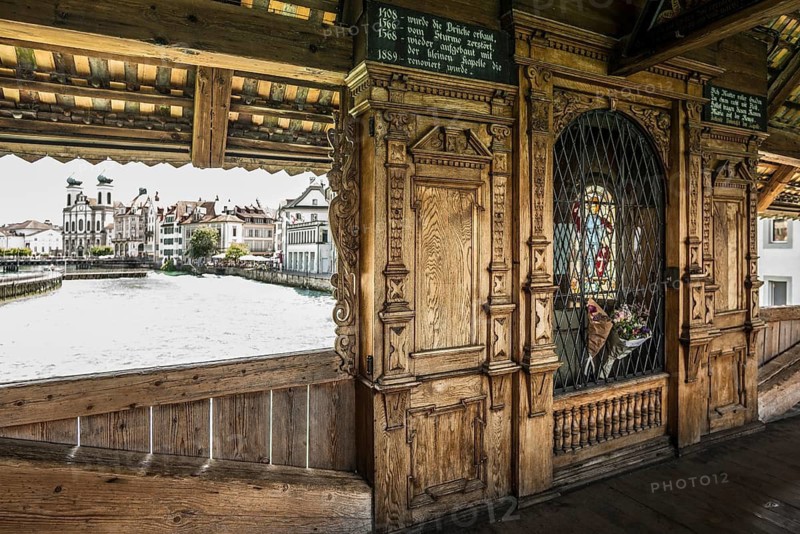 Historic wooden bridge over the Reuss, Spreuer Bridge, Lucerne, Lake Lucerne, Canton of Lucerne, Switzerland