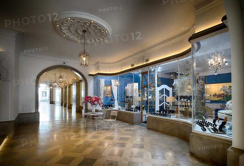 Interior photo of jeweler Ralph Taut, passage in the Stadtpalais Palais Preysing, also Preysing Palace, Munich, Bavaria, Germany