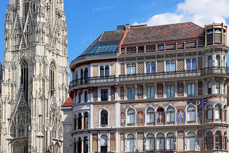 Decorative façade of Haus Zum Goldenen Becher near St. Stephen's Cathedral on Stephansplatz, UNESCO World Heritage Site, Inner City, Historic City Center, Landmark of Vienna, Capital of Austria