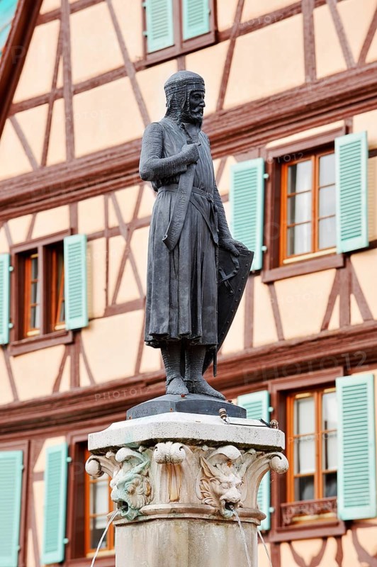 Rösselmann fountain with Jean Rösselmann statue by Frederic-Auguste Bartholdi, Place des Six-Montagnes-Noires, Colmar, Haut-Rhin, Alsace, Grand Est, France