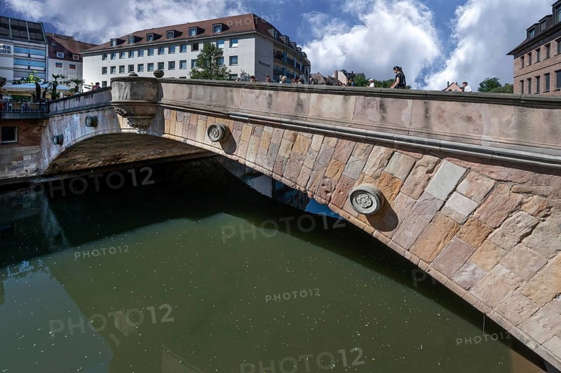 Historic Fleischbrücke, built across Pegnitz in 1597, Fleischbrücke, Nuremberg, Middle Franconia, Bavaria, Germany