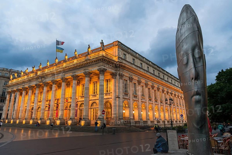 The opera house, Grand Thèatre in the old town of Bordeaux, Gironde, France
