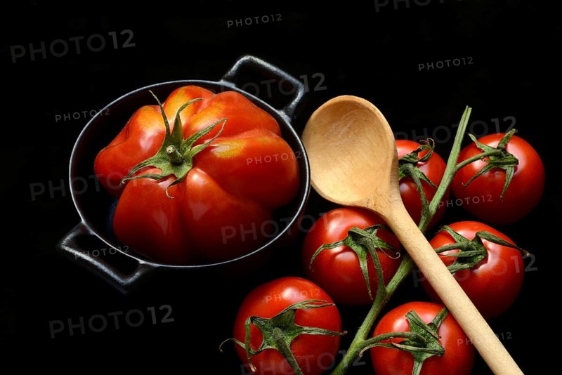 Oxheart tomato in pots and vine tomatoes, Solanum lycopersicum