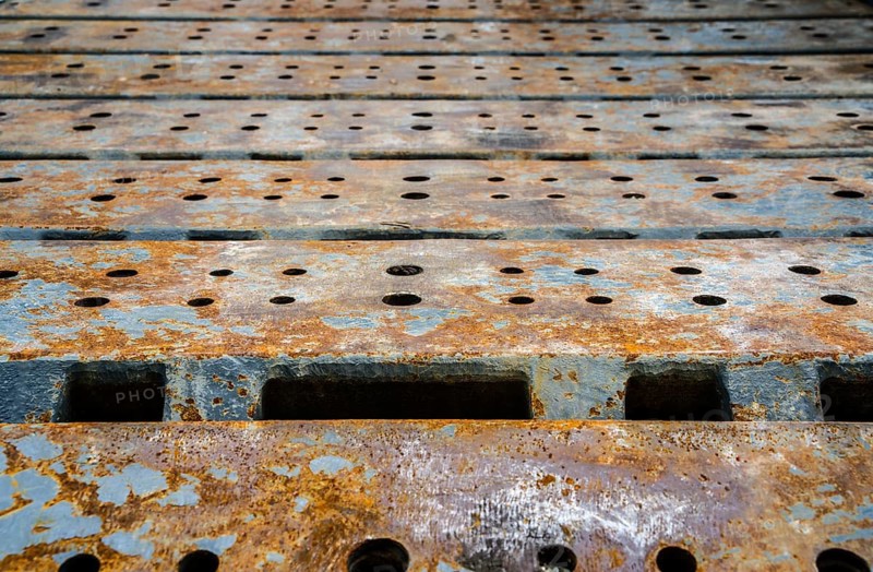 Detail of the crawler steel tracks a lattice boom crawler crane at a construction site of the wind farm Reinhardswald, Wesertal, Upper Weser Valley, Weser Uplands, Weserbergland, Hesse, Germany