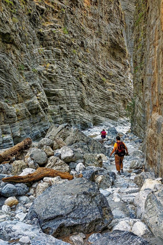 Hiker in the Samaria Gorge, tourist highlight, hiking, wildly romantic, landscape, Greek island, Mediterranean Sea, Crete, Greece