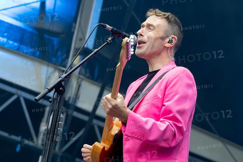 Johnny Blake, guitar, vocals, ZOOT WOMAN, synth pop band, UK, live, open air, 18.08.2026, Citadel Music Festival, Spandau, Berlin, Germany < english> ZOOT WOMAN, synth-pop band, UK, live, open-air, August 18, 2026, Citadel Music Festival, Citadel, Spandau, Berlin, Germany