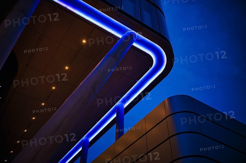 Detailed view, night view, Porsche Design Tower, Pragsattel, blue hour, Stuttgart, Baden-Württemberg, Germany