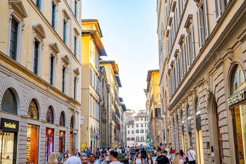 Piazza de' Pitti Street going through the city at sunset, Florence, Tuscany, Italy