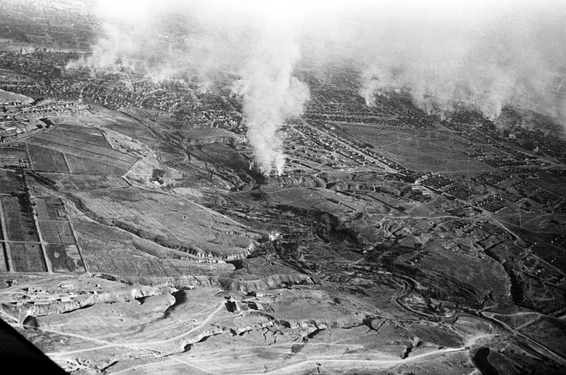 Historical aerial photograph: In the autumn of 1942, the German Luftwaffe carried out extensive air raids against the Red Army and infrastructure in the Stalingrad area, Russia, Soviet Union