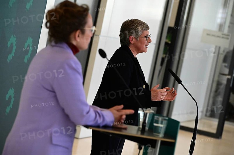 Tuesday statement from Alliance 90/The Green Group in the Bundestag: Group leader Britta Hasselmann explains her positions on current topics of the session week