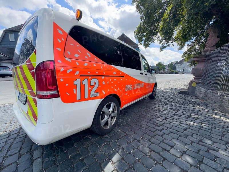 Emergency services vehicle marked 112 Org. Manager, ORGL vehicle from Organizational Head of Emergency Services, mobile lead vehicle Emergency vehicle for major damage situations and disaster control, Germany Disaster Management