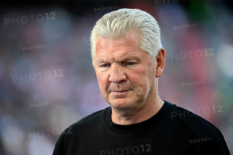 TV expert Stefan Effenberg, portrait, soccer, Telekom Cup, Allianz Arena, Munich, Bavaria, Germany
