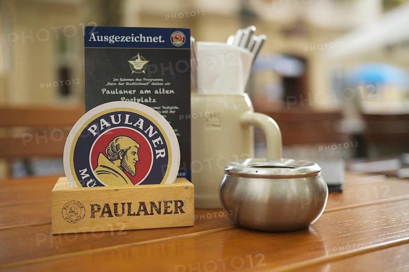 Outdoor astronomy, beer mat, beer mug, table, ashtray, Paulaner restaurant am alten Postplatz, lettering, logo, Stuttgart, Baden-Württemberg, Germany