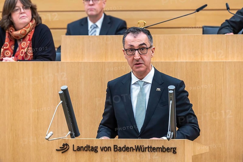 Cem Özdemir (Bündnis90-Die Grünen) at the lectern in the state parliament. He is the new Minister President of Baden-Württemberg and the first head of state in Germany with Turkish roots. Stuttgart, Baden-Württemberg, Germany