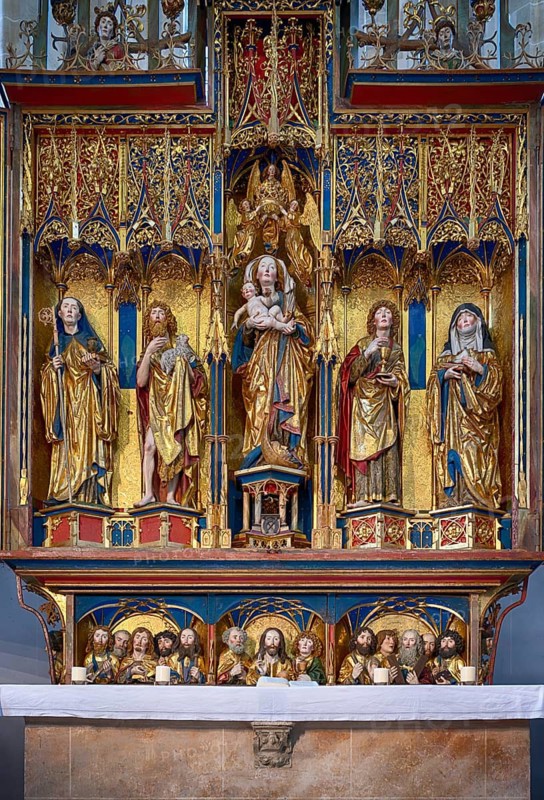 Interior view, partial view, high altar, shrine and predella, chancel with movable pair of double wings suitable for the festive period of the church year, Ulm school, choir room, monastery church, Blaubeuren Abbey, Swabian Jura, Baden-Württemberg, Germany