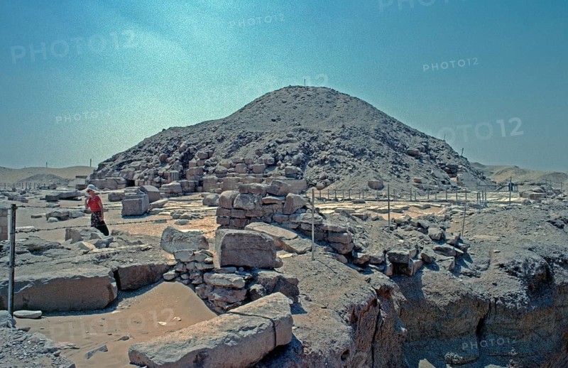 Unas Pyramid, Sakkara, al-Jiza Governorate, Egypt, September 1989, vintage, retro, old, historical