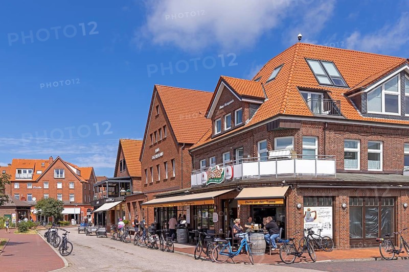 Houses, Bikes, Restaurant, Juist, East Frisia, Lower Saxony, Germany