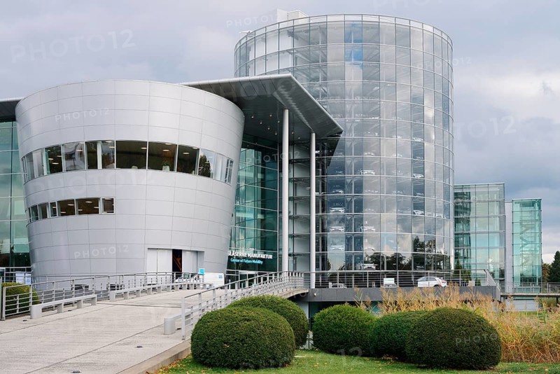 Volkswagen transparent factory, Dresden, Saxony, Germany