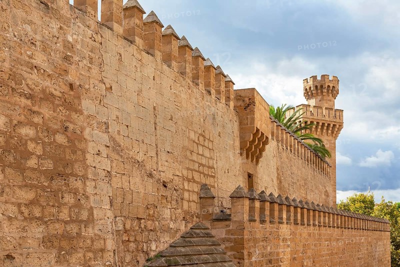 Almudaina Palace fortified walls, Palma de Mallorca, Mallorca, Balearic Islands, Spain