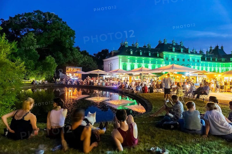 On a long promenade on the Elnhang between Loschwitz and Pillnitz, a big festival is celebrated every year. Visitors can expect a wide range of cuisine and cuisine. Pillnitz, The Dresden SOULDIERS, Illumination of the castle façade in Fliederhof, Dresden, Saxony, Germany