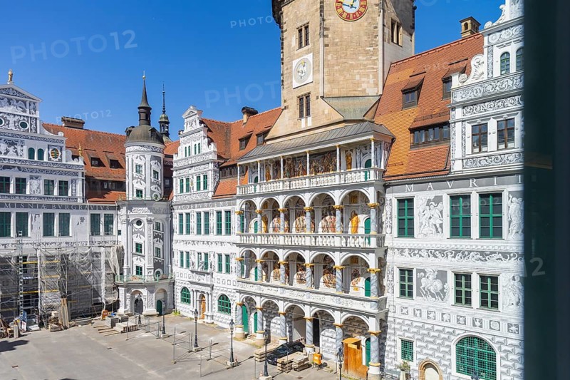 Residenzschloss, Altan and Sgrafitti in the large castle courtyard, Dresden, Saxony, Germany