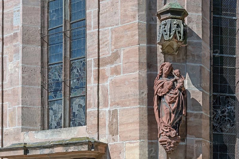 Madonna at the Tetzel Chapel, around 1350, in the schoolyard of Willstätter Gymnasium, Nuremberg, Middle Franconia, Bavaria, Germany
