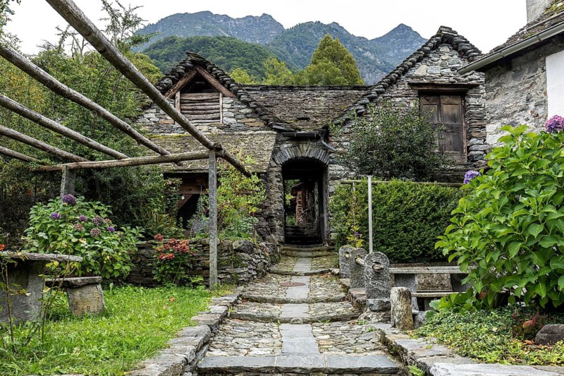 Typical Ticino stone houses in the mountain village of Bordei, Centovalli, Canton Ticino, Switzerland