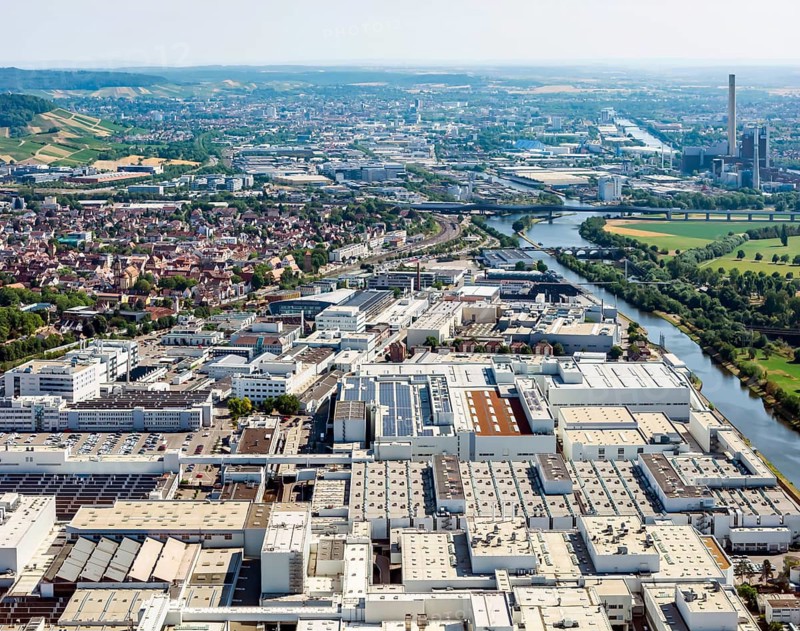 Audi Neckarsulm plant. AUDI AG is one of the largest employers in the Heilbronn-Franken economic region. More than 15, 000 people work here for the mobility of the future. In Neckarsulm, Audi also operates the Competence Center for Artificial Intelligence and Digitalization, benefiting from the AI cluster in the Heilbronn-Franken region. Neckarsulm, Baden-Württemberg, Germany