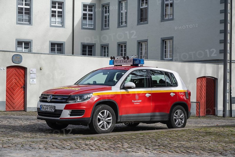 Side view of a first-generation VW Tiguan, type 5N, built in 2012 as a command car, Florian Konstanz 06-10-04 from the Konstanz Volunteer Fire Brigade, Constance district, Baden-Württemberg, Germany
