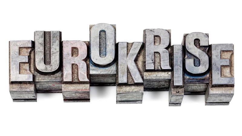 Hot metal printing setting, old letters made of lead for letterpress printing, Lettern aus dem Buchdruck, Bleisatz