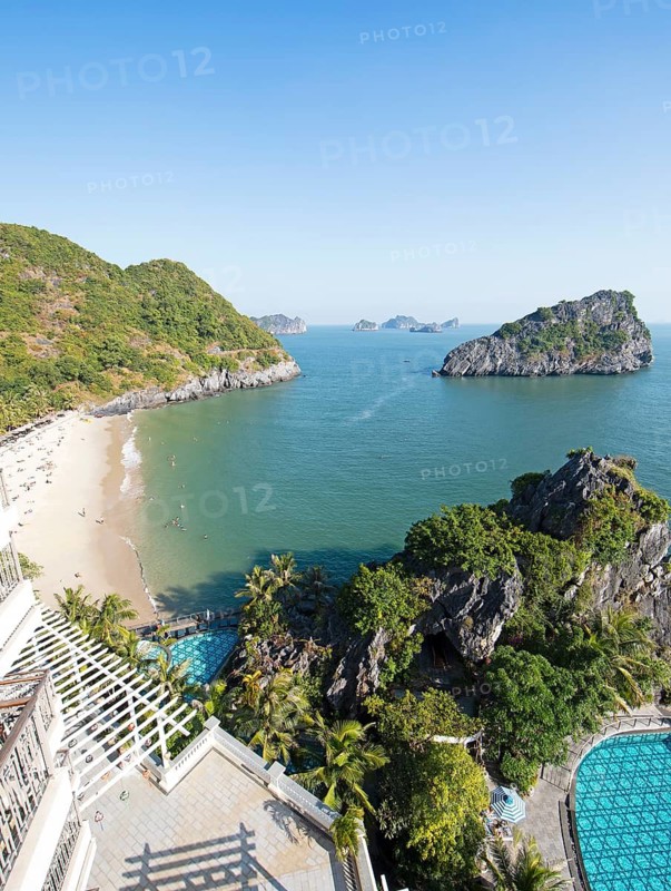 Cat Co Beach and the karst rocks of Lan Ha Bay, Halong Bay, Cat Ba, Vietnam