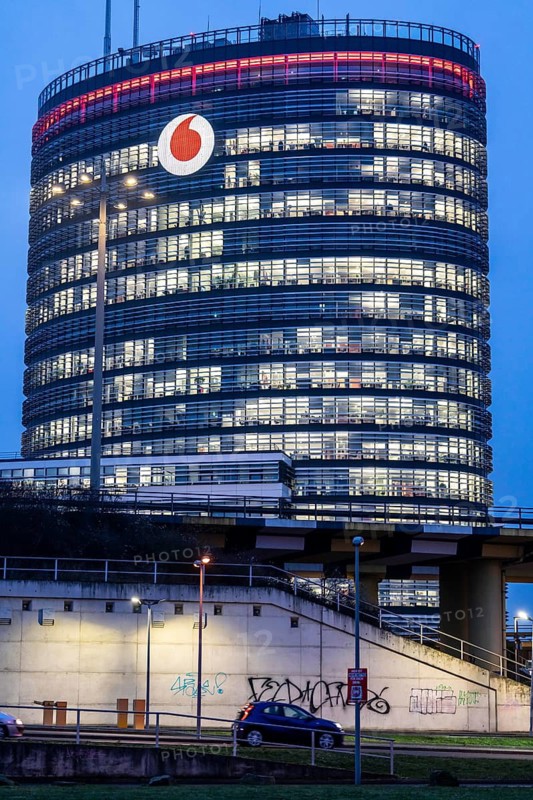 The company headquarters of Vodafone, in Düsseldorf-Heerdt, Vodafone-Campus, office tower, North Rhine-Westphalia, Germany