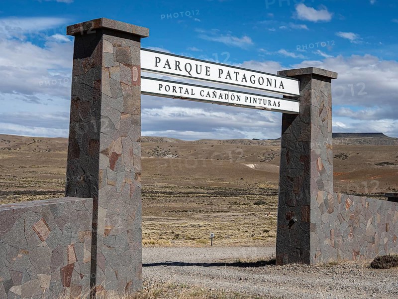 Entry point to Parque Patagonia Argentina, Park Patagonia Argentina portal Canadon Pinturas, at ruta 40, Argentina